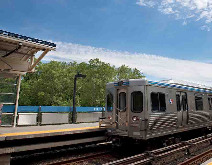 SEPTA regional rail train pulling into station